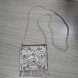 VTG La Regale Girl Purse Flower Embroidered Special Occasion Beaded Strap&Fringe